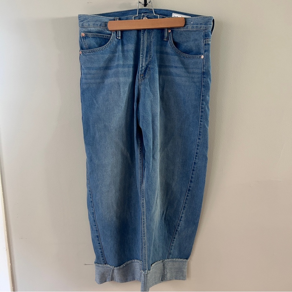 NWOT Gap High Rise Barrel Jeans - Picture 4 of 5